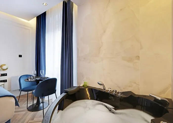 Private With Jacuzzi - 2p - Rivoli Paris