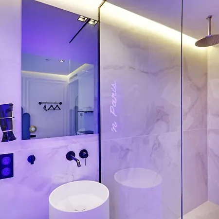 Private With Jacuzzi - 2p - Rivoli * Paris